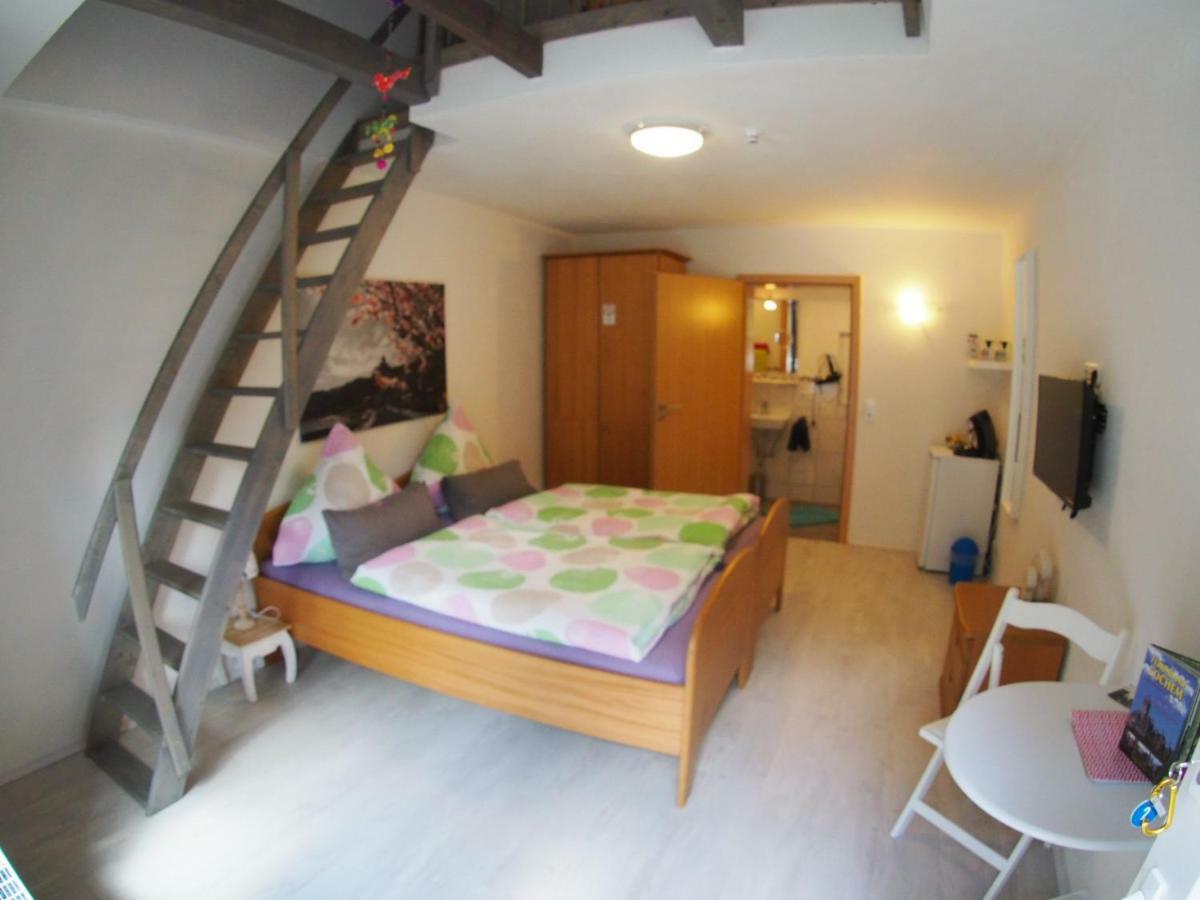 Pension Camping Schausten Cochem Eksteriør billede